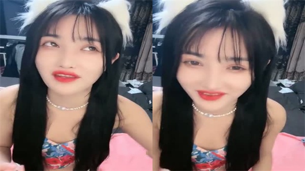 极品肥臀巨乳骚母狗 黑丝勒肉淫语挑逗 近距特写假屌狂插自慰喷水