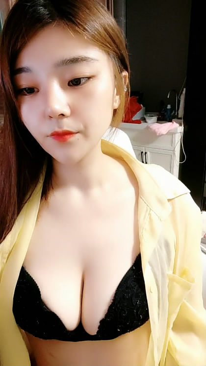 极品巨乳骚货 肥穴狂揉浪叫求操 后入猛干奶子狂晃 淫语不断高潮迭起