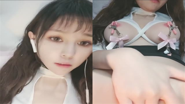 极品颜值女神下海大尺度秀 漂亮眼睛勾魂摄魄